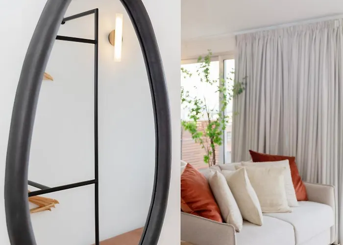 Liiiving In - Mezzanine Delight Balcony Lejlighed *